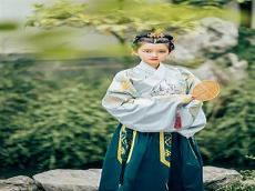 古代穿汉服的人头发怎么画